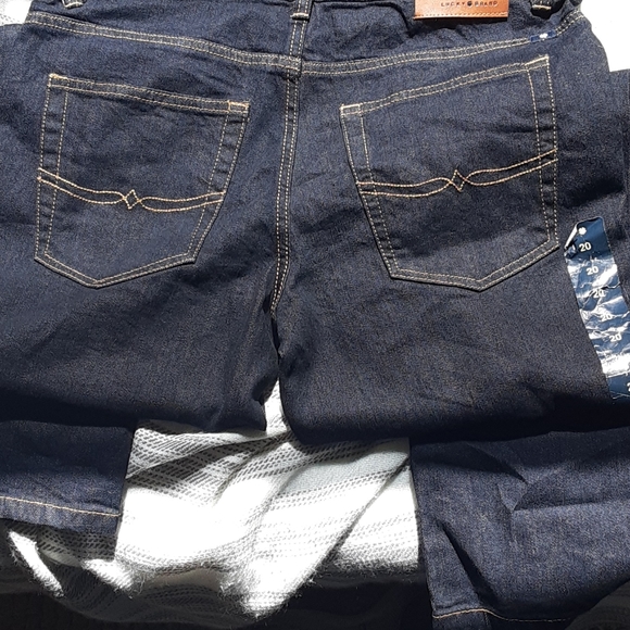 Lucky Brand Jean's Brand new - Picture 2 of 5